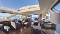 Motor yacht Veni Vidi Vici -  Main Salon with top open